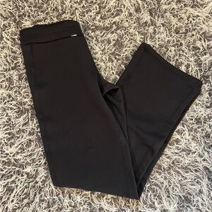 Avalanche Woman’s Black Active Joggers with Zipper Pocket
